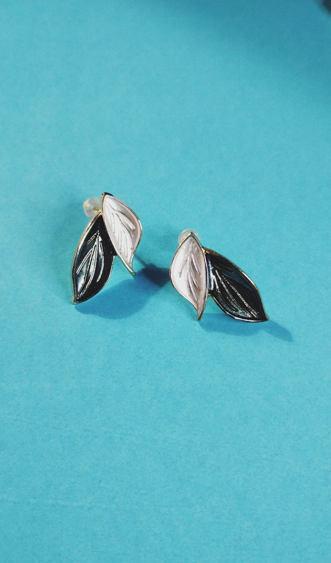Leaf Drop Earrings